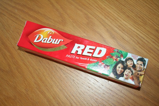 Zubní pasta DABUR RED 200g