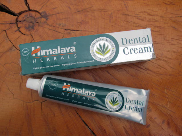 Zubní pasta HIMALAYA 200g