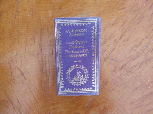 Ajurvédský parfémovaný olej NAG CHAMPA